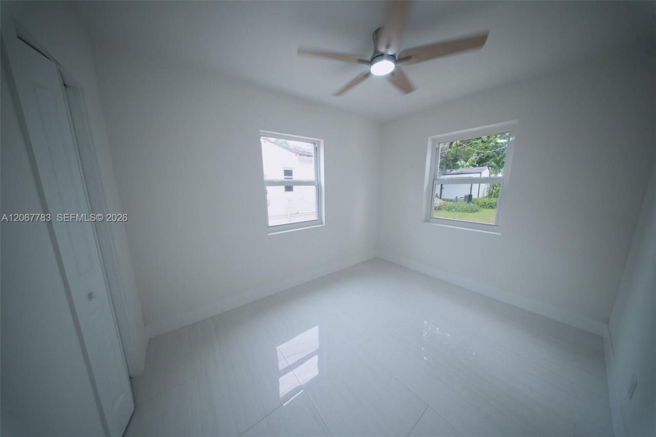 1521 NW 1st Ave, Fort Lauderdale, FL 33311 Photo