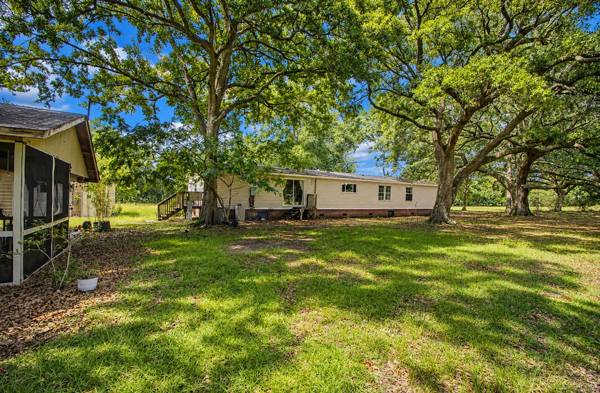 1654 Boyd N Hayes Road Photo 23