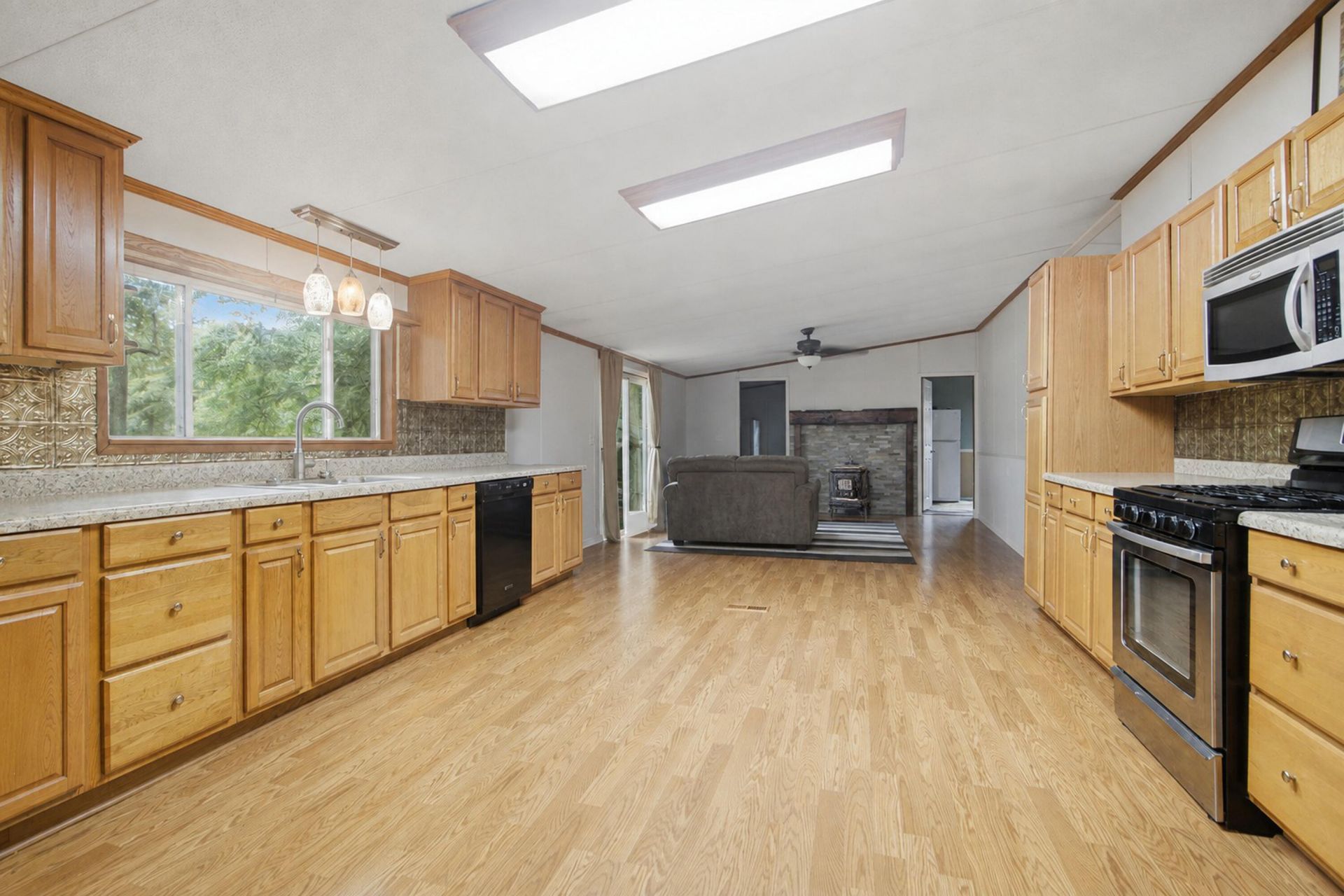 1654 Boyd N Hayes Road Photo 32