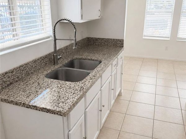 5354 E Lake Mead Boulevard , Unit B, Las Vegas, NV 89156