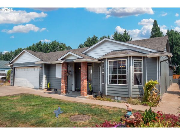 46 KAREN CT, Cottage Grove, OR 97424