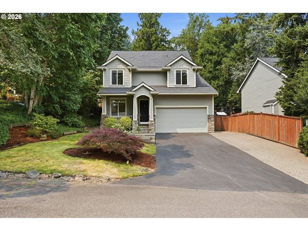 19477 VIEW DR, West Linn, OR 97068