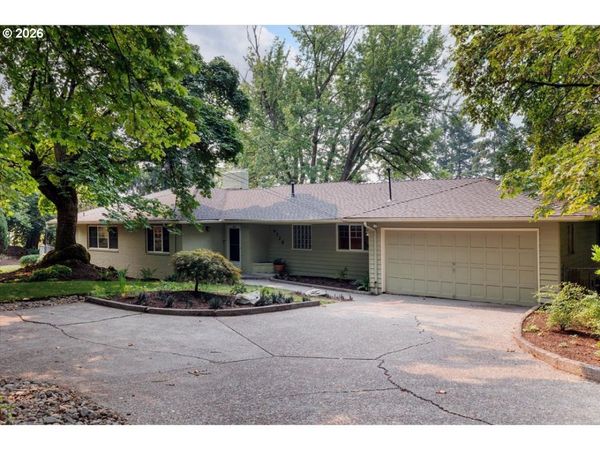 4726 SW PATTON RD, Portland, OR 97221