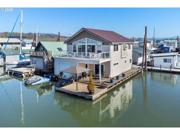 18989 NE Marine DR, Unit 44, Portland, OR 97230
