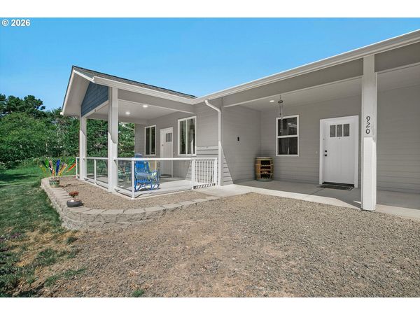 920 SW TILLICUM DR, Waldport, OR 97394