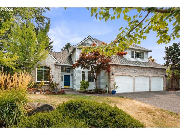 500 NW PACIFIC GROVE DR, Beaverton, OR 97006
