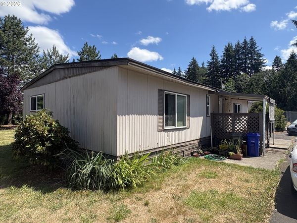 26052 SE EAGLE CREEK RD, Unit 14, Eagle Creek, OR 97022