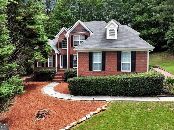 4130 Lake Drive, Loganville, GA 30052