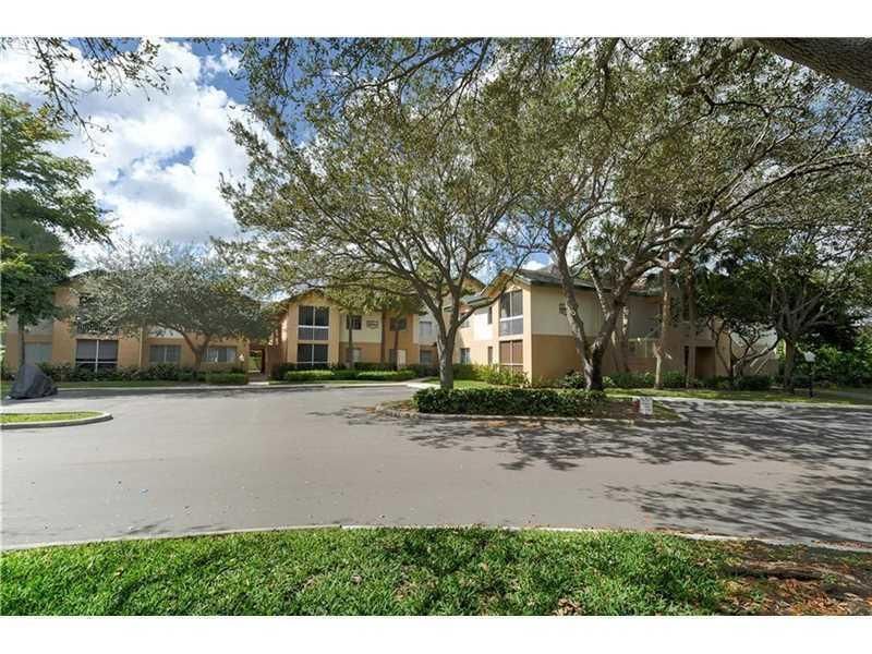 9901 Westview Drive, Unit 336, Coral Springs, FL 33076 Photo