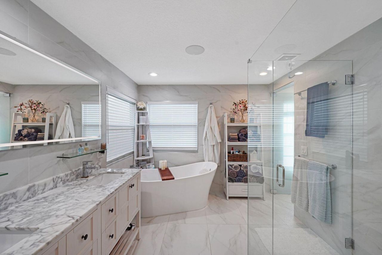 980 Delray Lakes Drive, Delray Beach, FL 33444 Photo