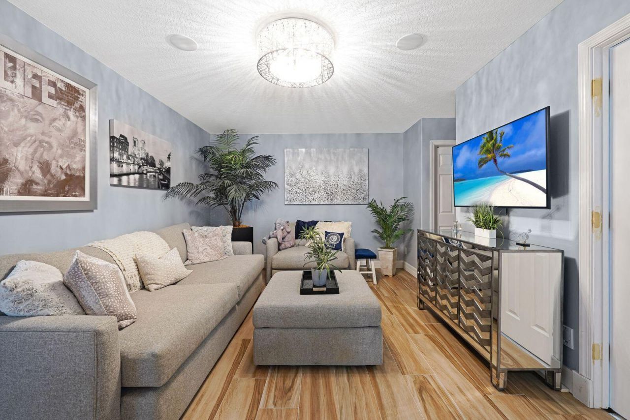980 Delray Lakes Drive, Delray Beach, FL 33444 Photo