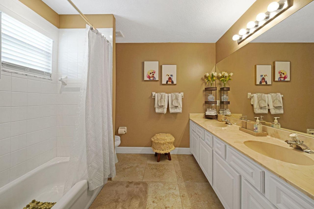 980 Delray Lakes Drive, Delray Beach, FL 33444 Photo