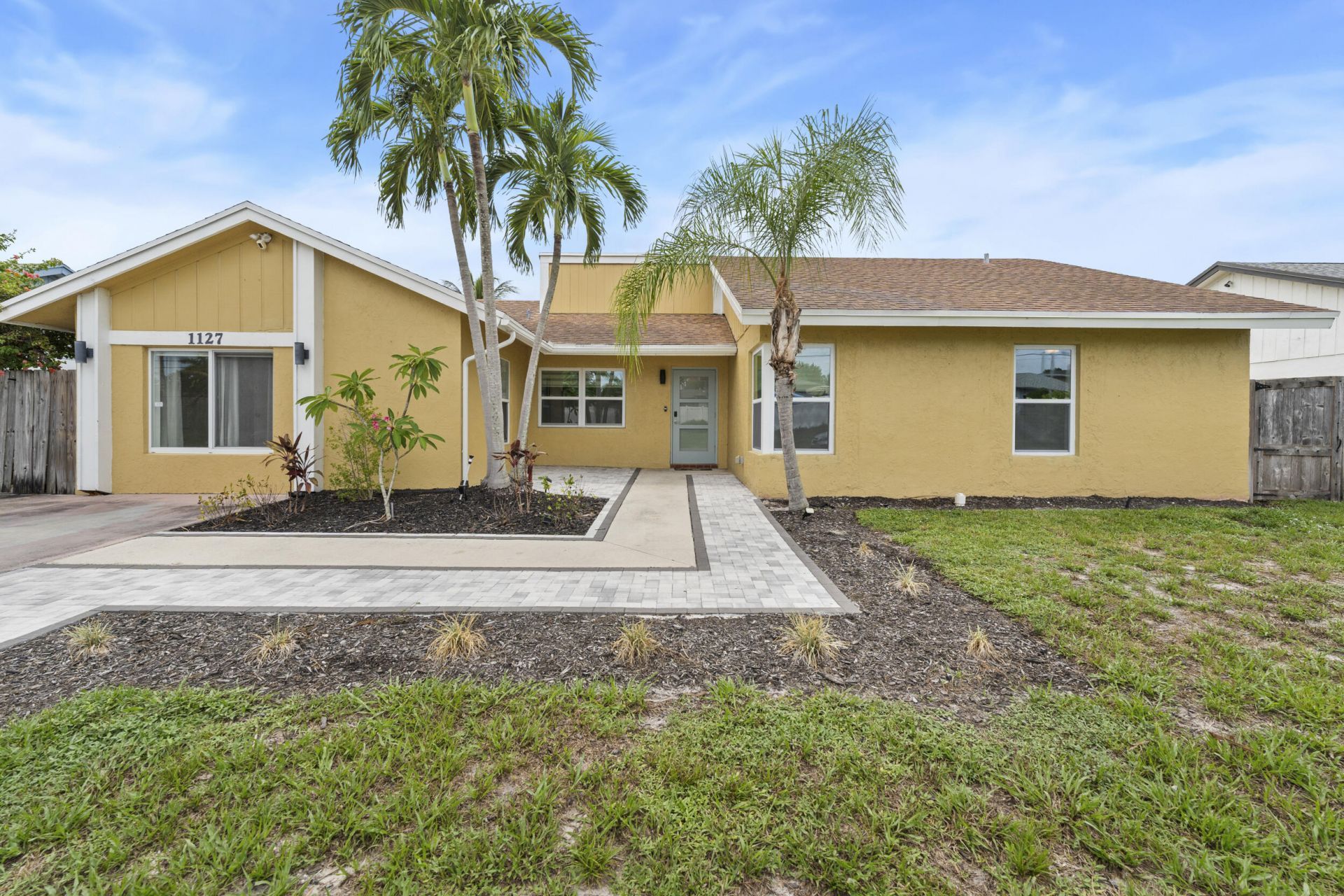 1127 NW 9th Street, Boynton Beach, FL 33426 Photo