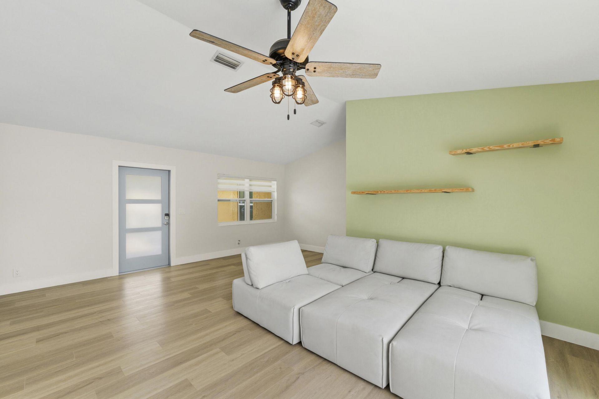 1127 NW 9th Street, Boynton Beach, FL 33426 Photo