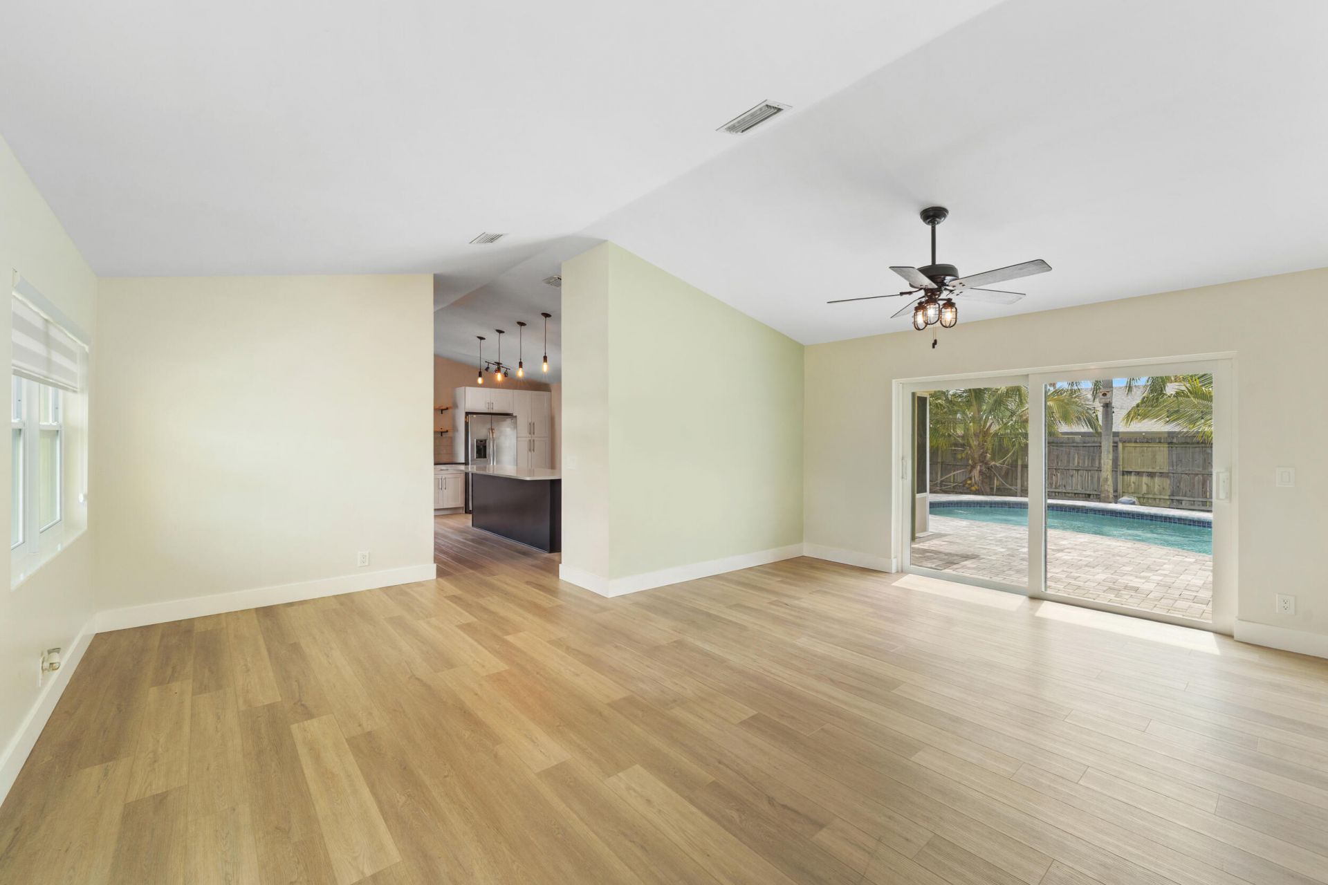 1127 NW 9th Street, Boynton Beach, FL 33426 Photo