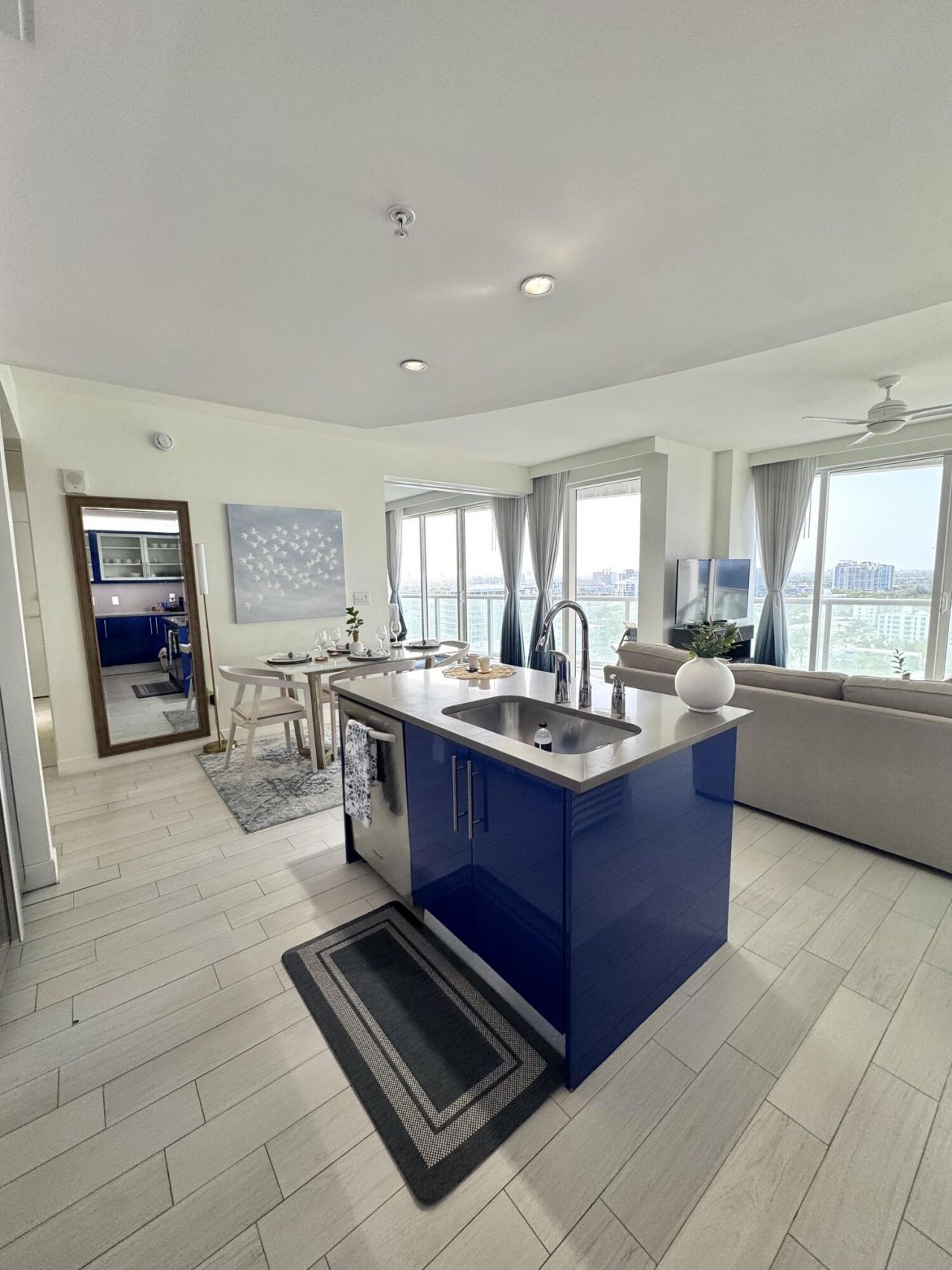 3101 Bayshore Drive, Unit 1508, Fort Lauderdale, FL 33304 Photo