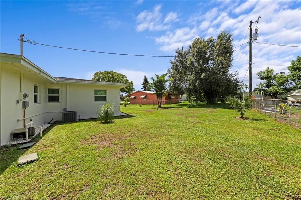 1212 Barnsdale St, Lehigh Acres, FL 33936 Photo