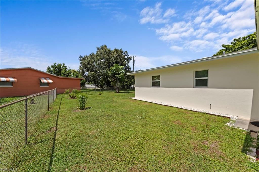 1212 Barnsdale St, Lehigh Acres, FL 33936 Photo