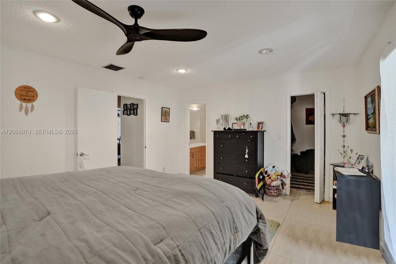 3003 Lakewood Ln, Hollywood, FL 33021 Photo