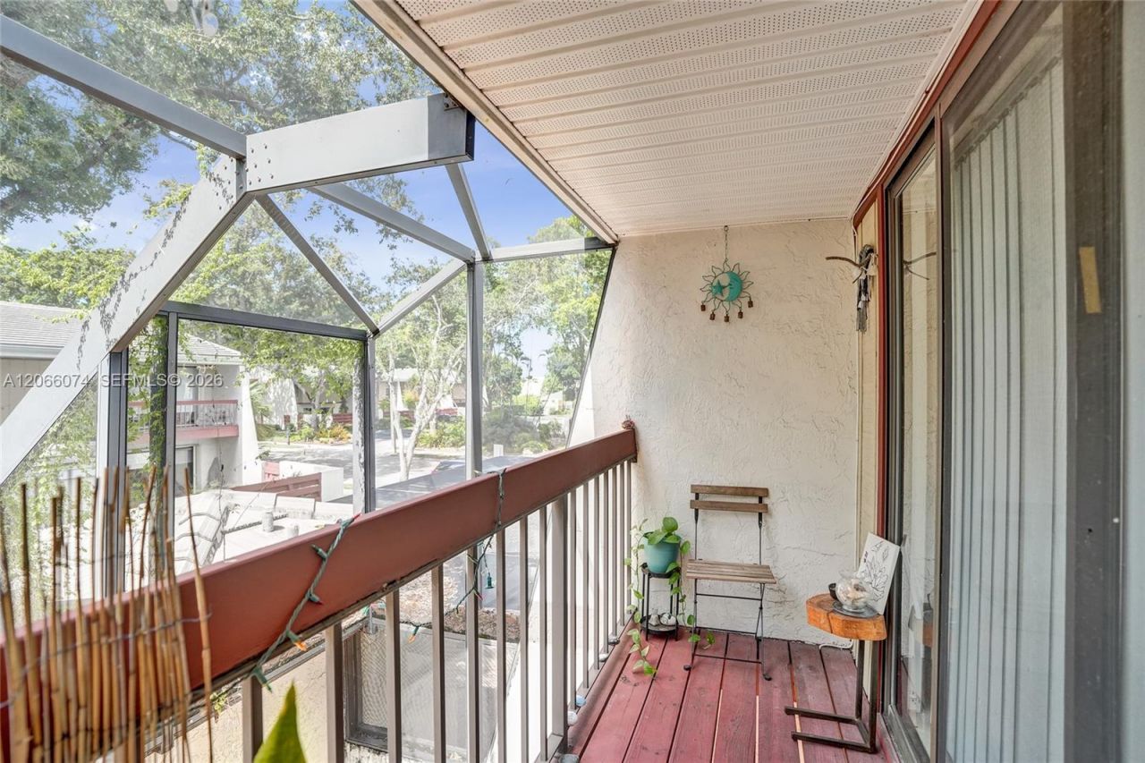 3003 Lakewood Ln, Hollywood, FL 33021 Photo