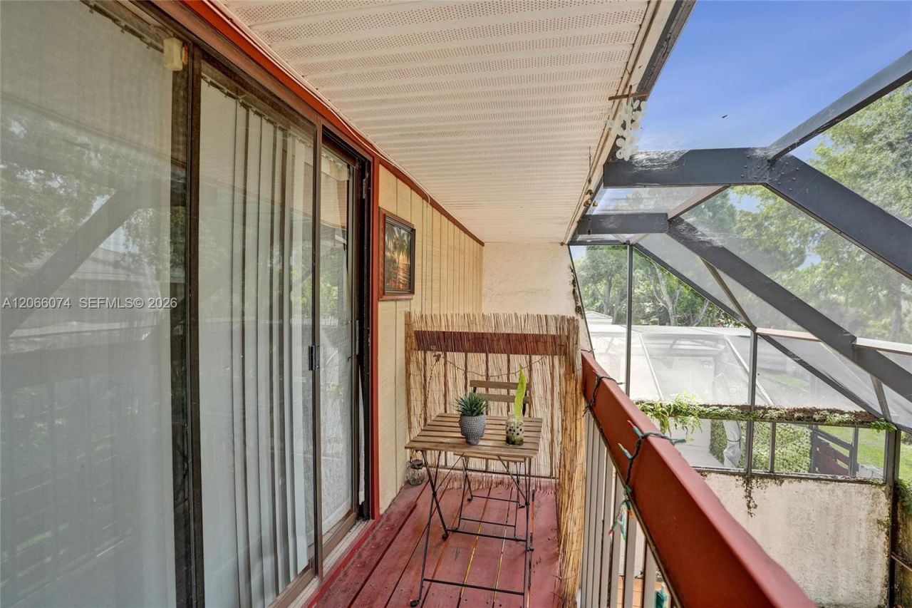 3003 Lakewood Ln, Hollywood, FL 33021 Photo