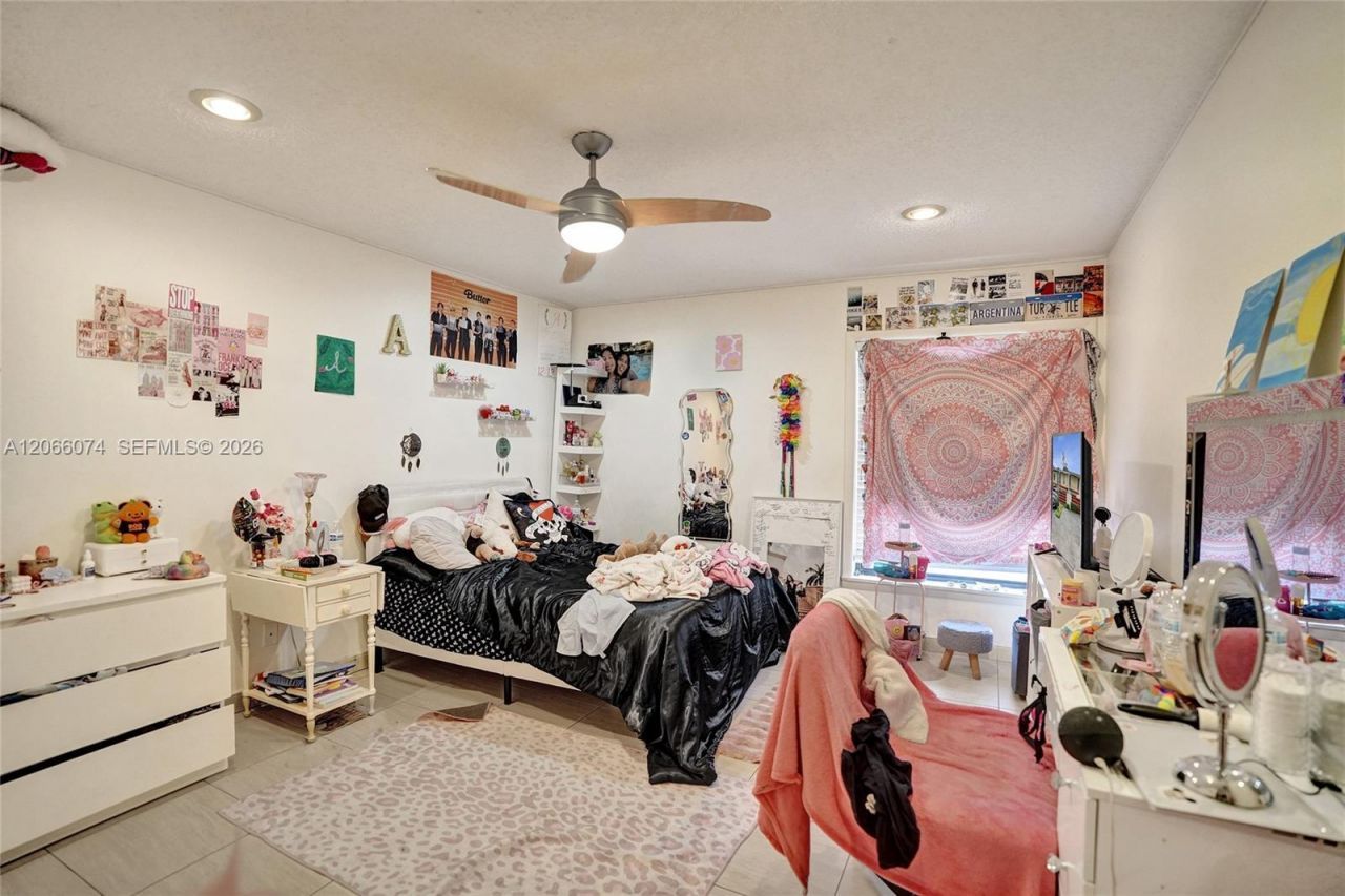 3003 Lakewood Ln, Hollywood, FL 33021 Photo