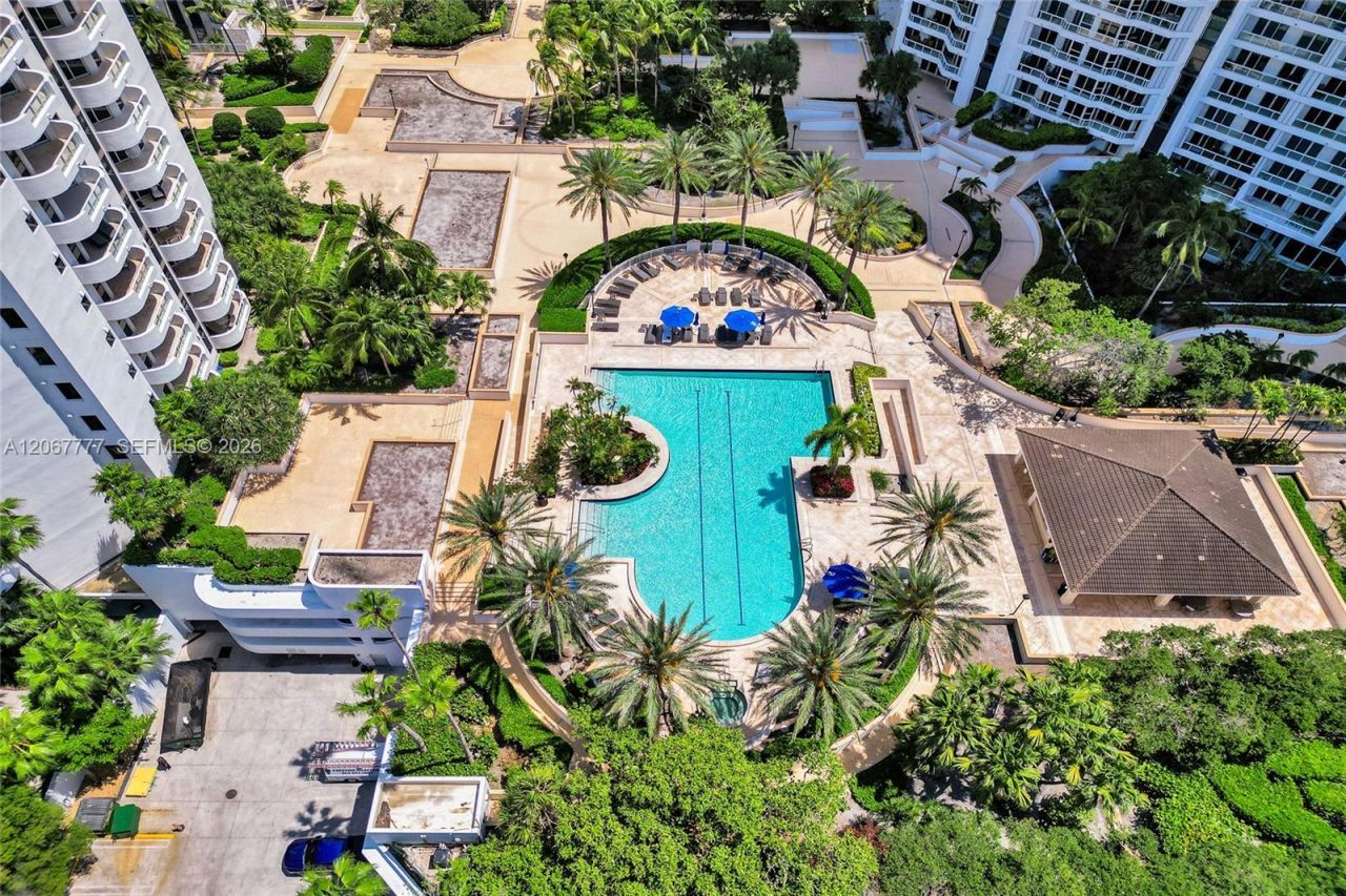 21200 Point Place , Unit 403, Aventura, FL 33180 Photo