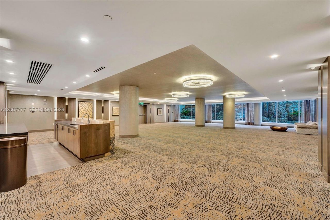 21200 Point Place , Unit 403, Aventura, FL 33180 Photo