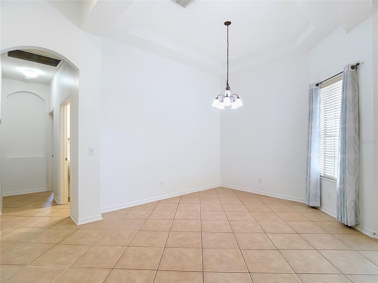 220 Ronja Lane, Valrico, FL 33594 Photo
