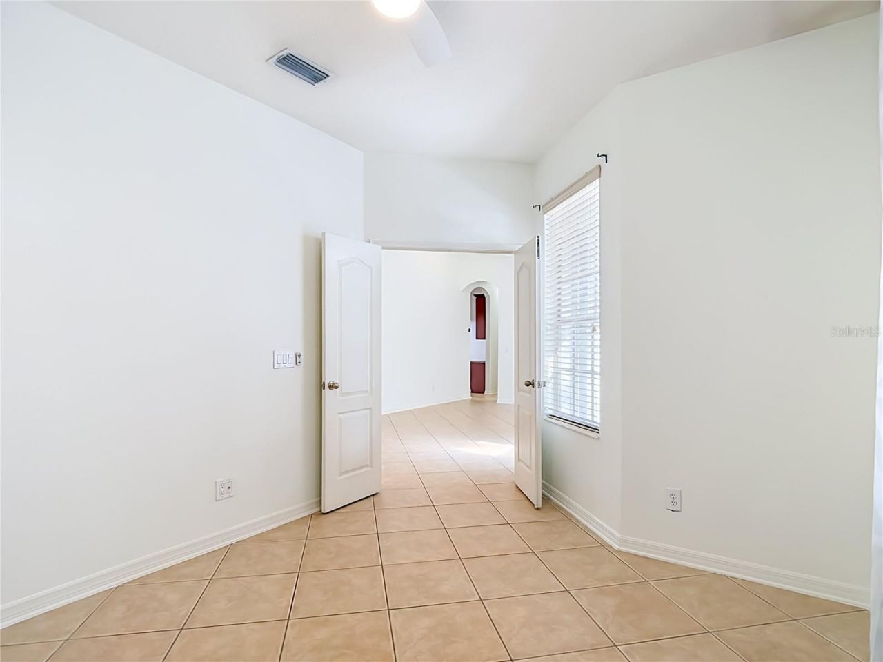 220 Ronja Lane, Valrico, FL 33594 Photo