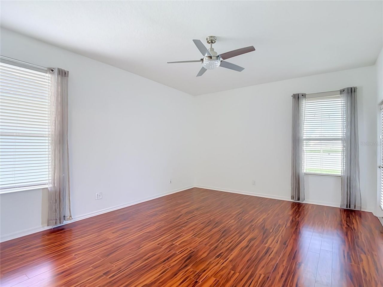 220 Ronja Lane, Valrico, FL 33594 Photo