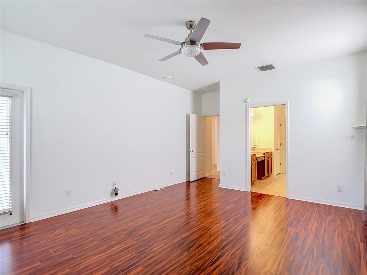 220 Ronja Lane, Valrico, FL 33594 Photo