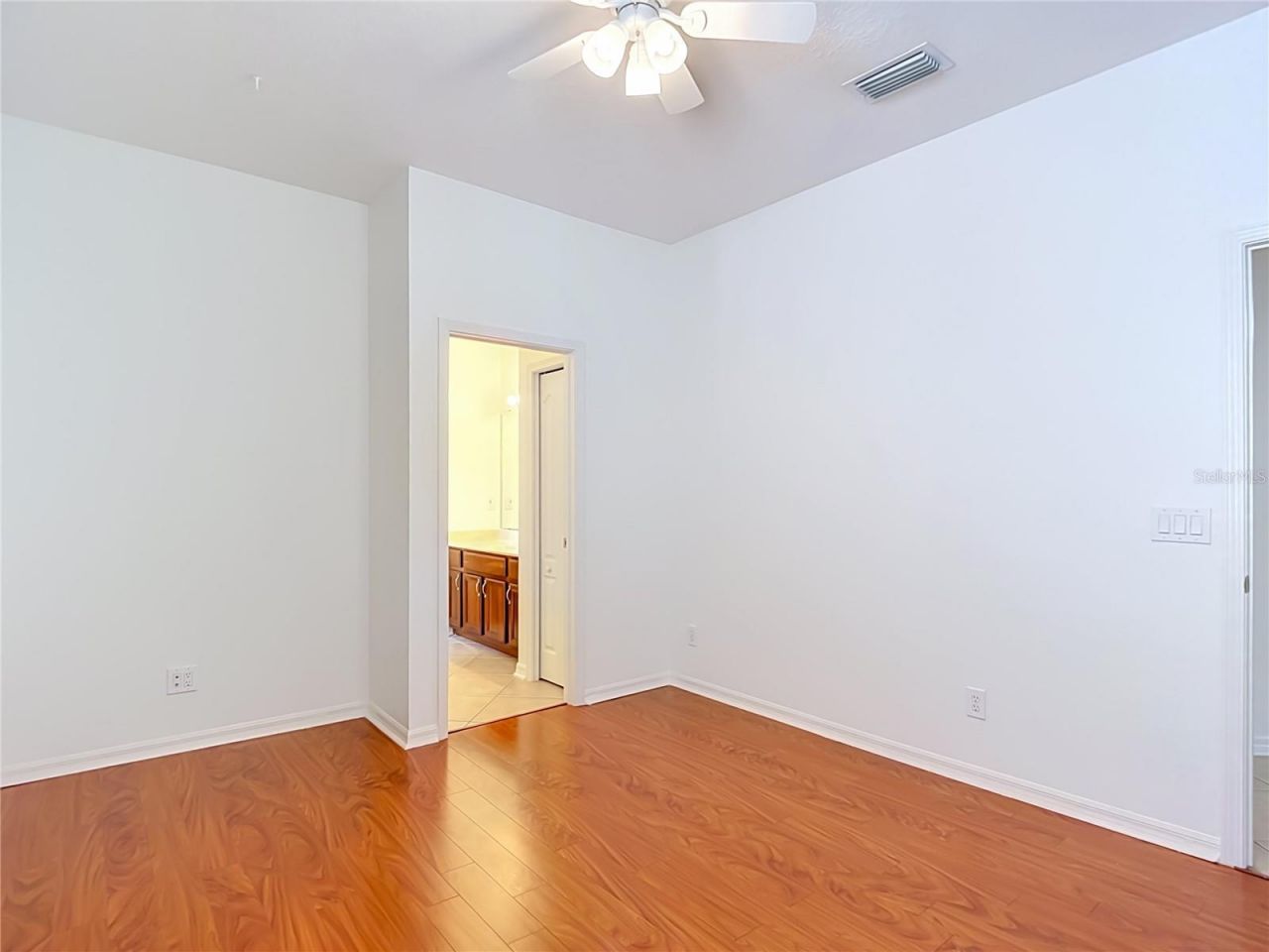 220 Ronja Lane, Valrico, FL 33594 Photo