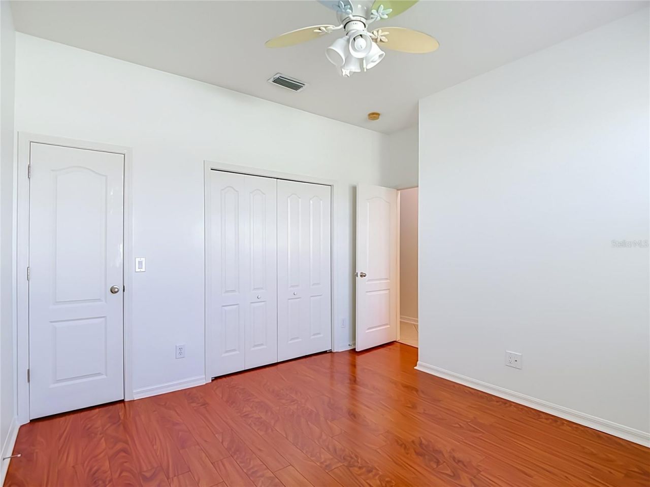 220 Ronja Lane, Valrico, FL 33594 Photo