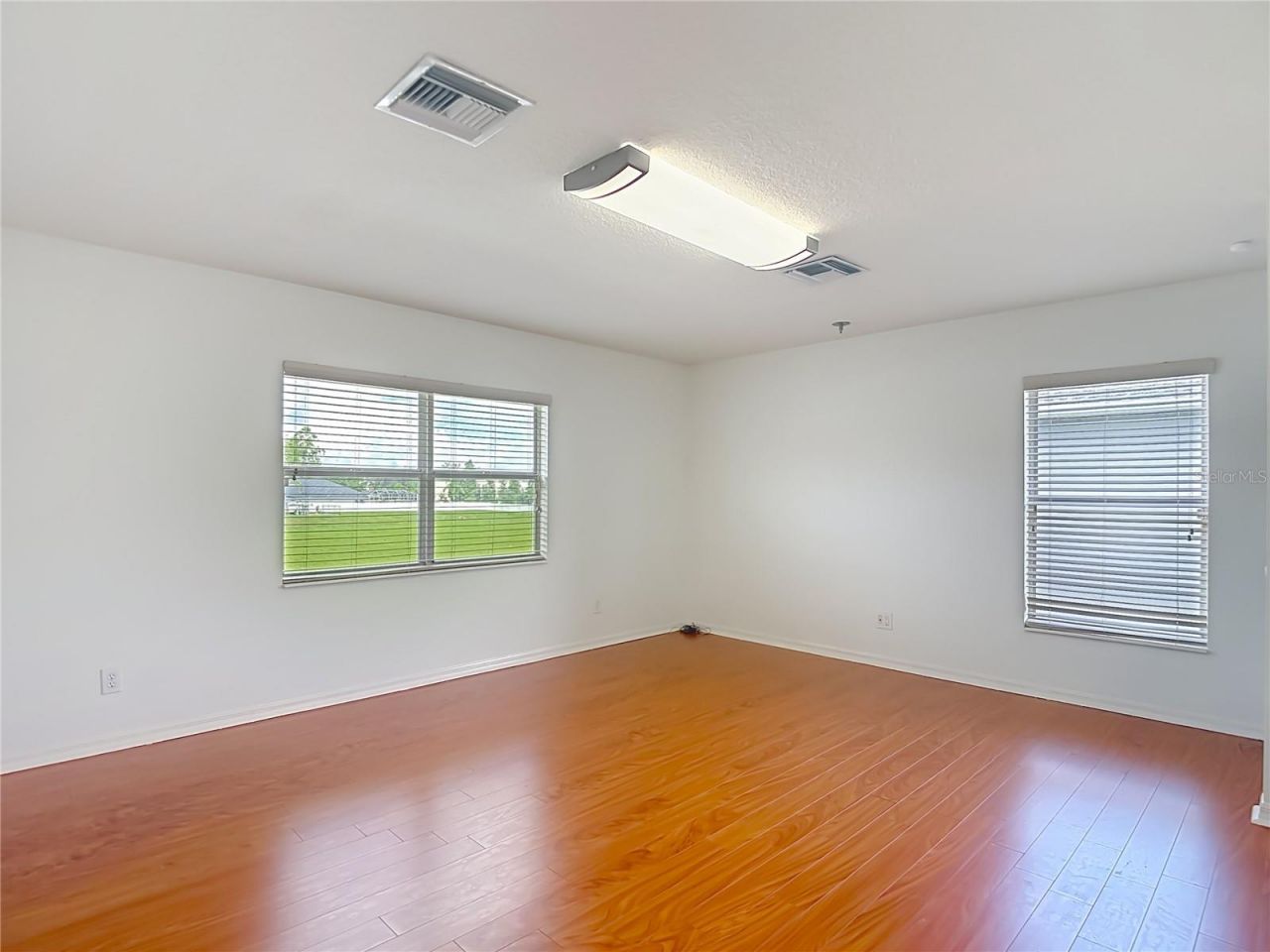 220 Ronja Lane, Valrico, FL 33594 Photo