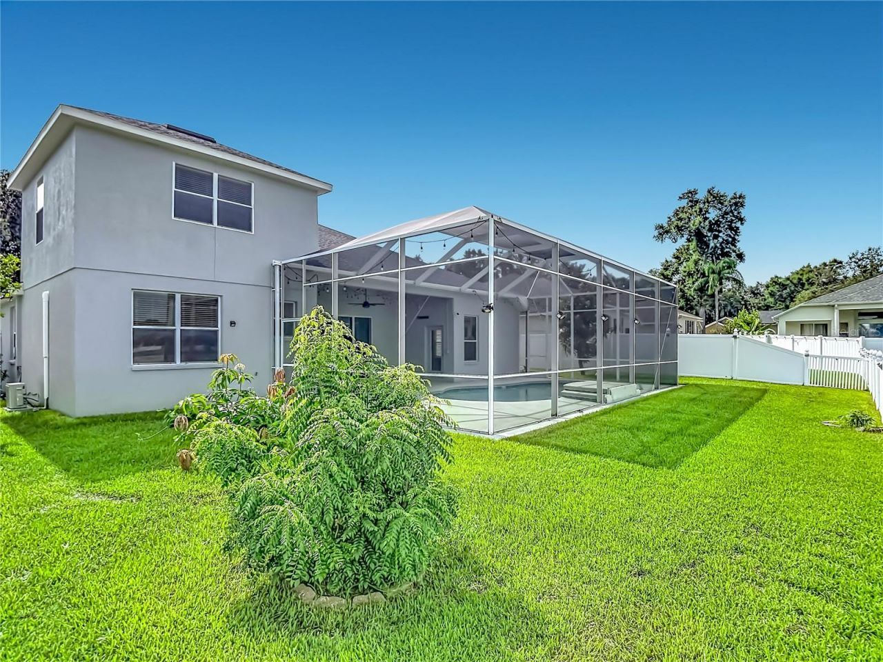 220 Ronja Lane, Valrico, FL 33594 Photo