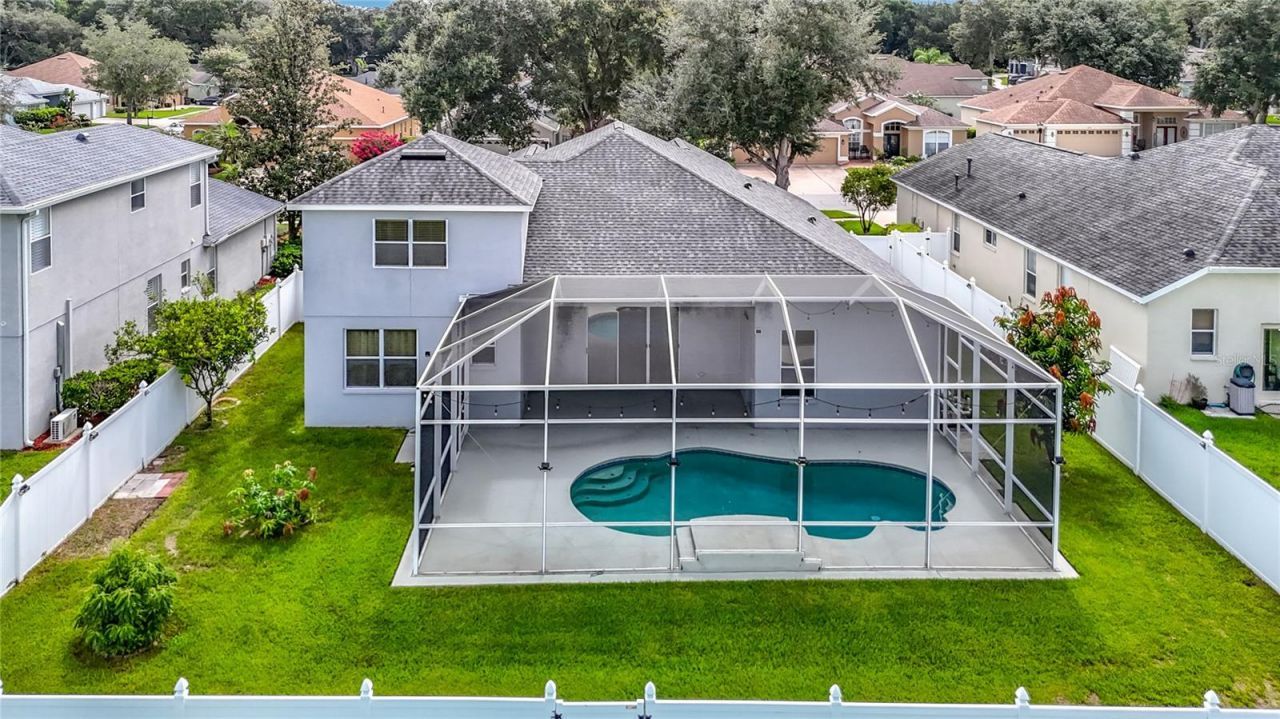 220 Ronja Lane, Valrico, FL 33594 Photo