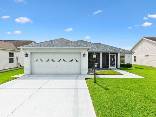 811 SAN SALVADOR DRIVE, THE VILLAGES, FL 32159