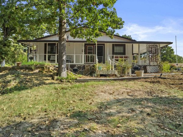 17 Lake Shore Drive, Conway, AR 72032