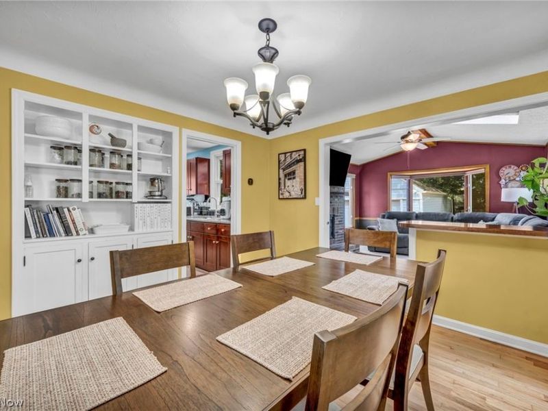 16810 Seneca Avenue , Lakewood, OH 44107 Photo 16