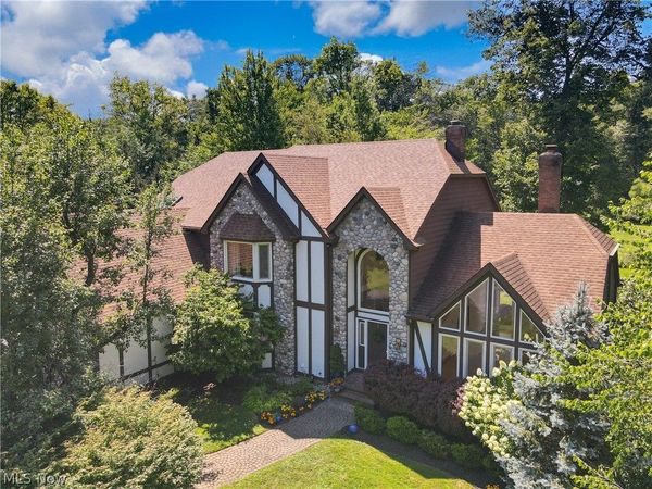 7380 Rollingbrook Trail , Solon, OH 44139