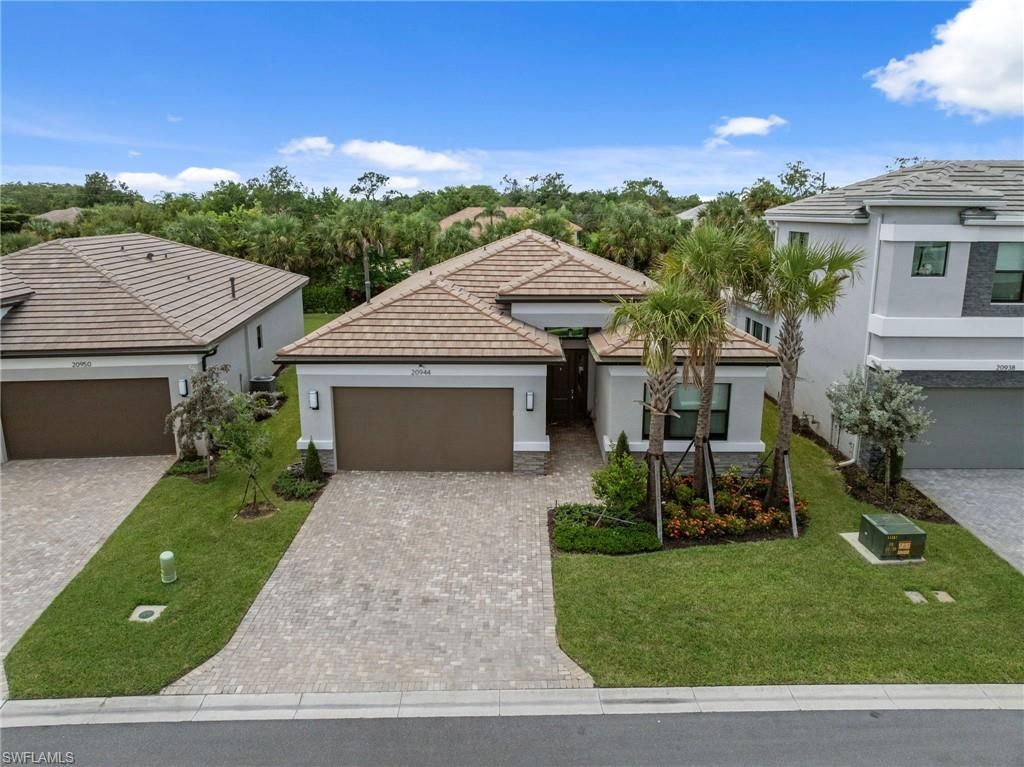20944 Thistle Leaf Ln, Estero, FL 33928 Photo