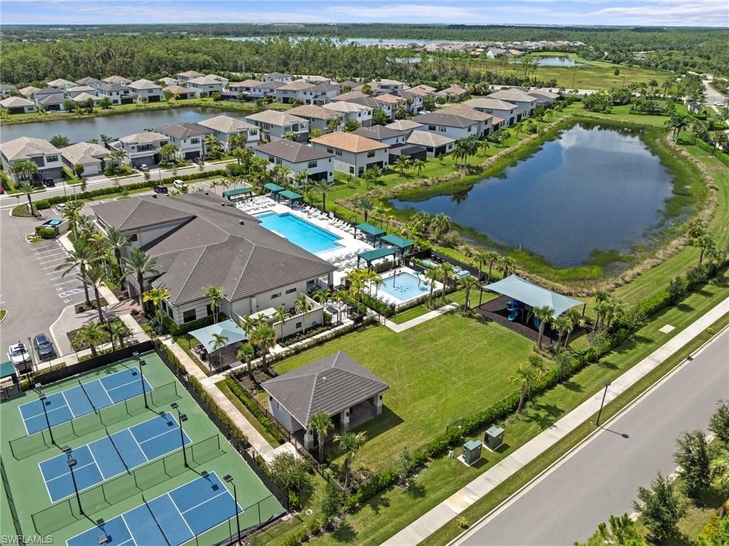 20944 Thistle Leaf Ln, Estero, FL 33928 Photo