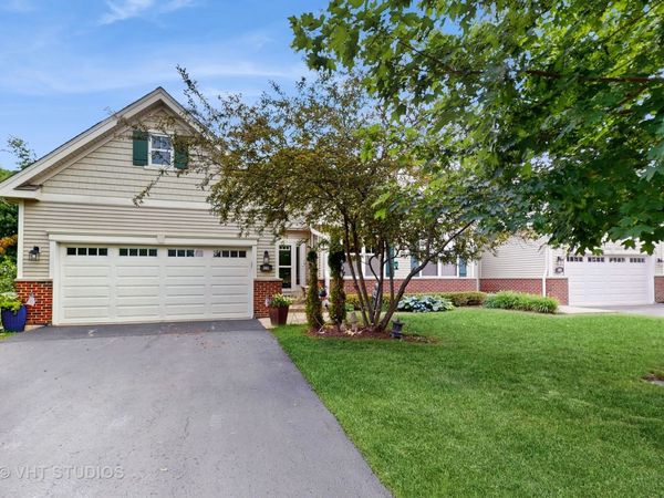 301 W Eagle Court , Waukegan, IL 60087