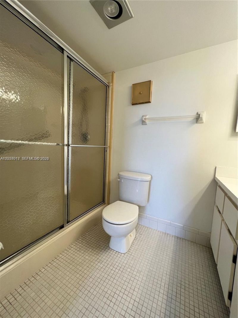 9520 Seagrape Dr , Unit 403, Davie, FL 33324 Photo