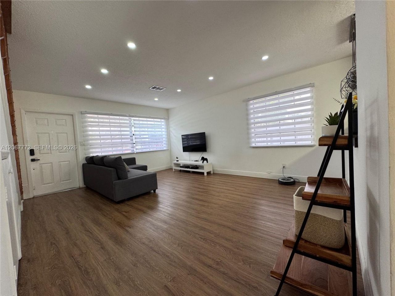10651 NW 1st St , Unit 10651, Pembroke Pines, FL 33026 Photo