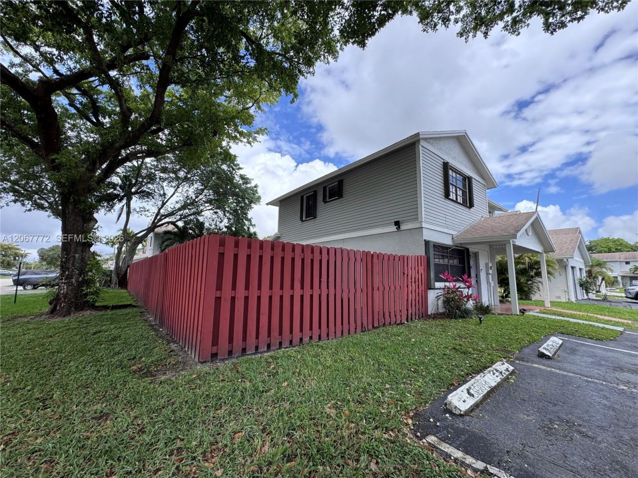 10651 NW 1st St , Unit 10651, Pembroke Pines, FL 33026 Photo