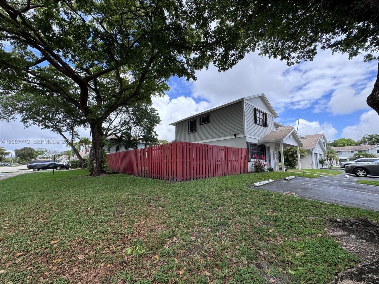10651 NW 1st St , Unit 10651, Pembroke Pines, FL 33026 Photo