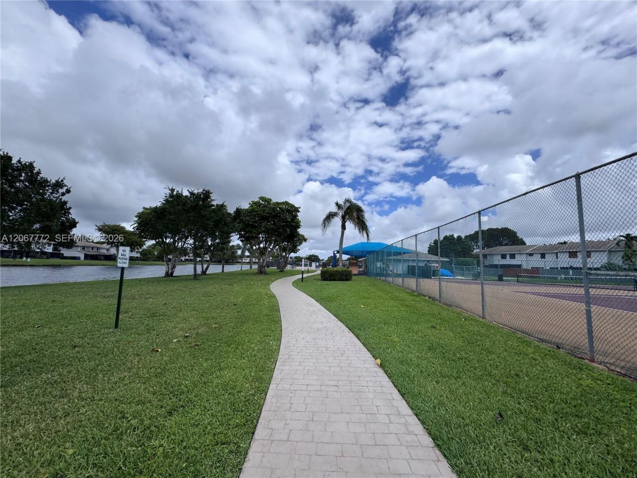 10651 NW 1st St , Unit 10651, Pembroke Pines, FL 33026 Photo