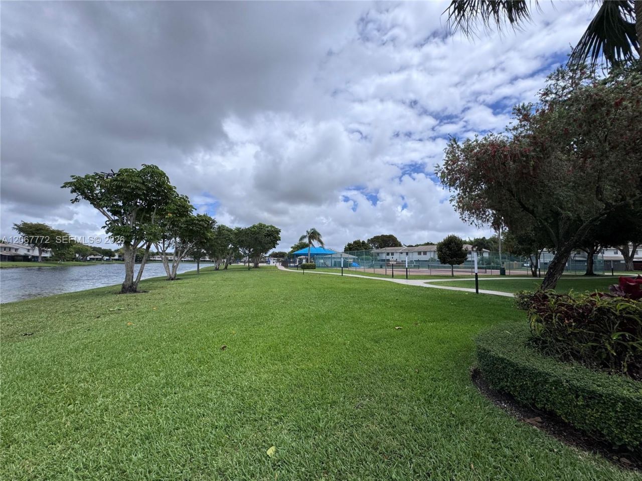 10651 NW 1st St , Unit 10651, Pembroke Pines, FL 33026 Photo